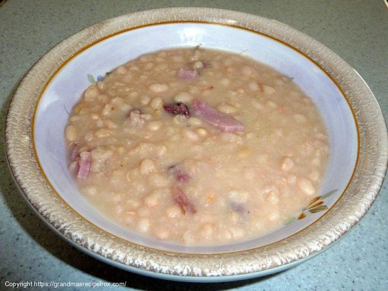 Old-Fashioned Bean Soup