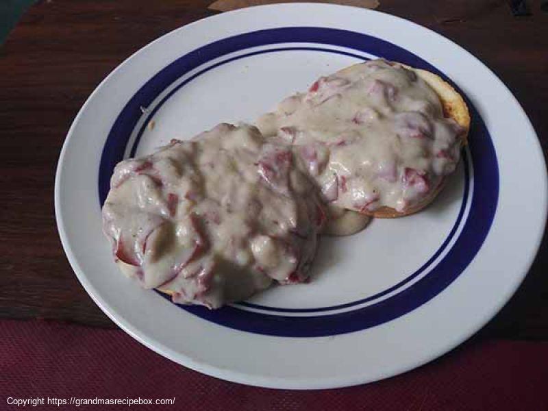 Creamed Beef on Toast