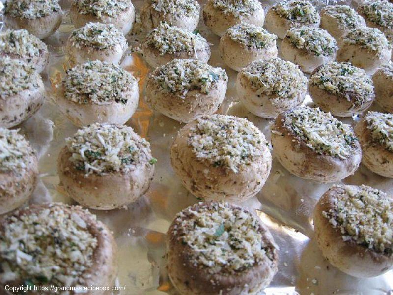 Pepper And Cheese Stuffed Mushrooms