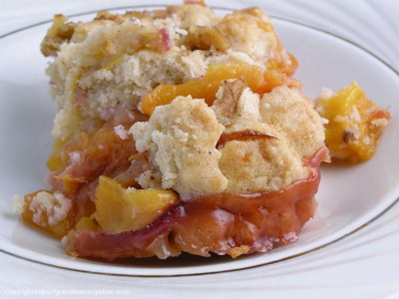 Dutch Oven Peach Cobbler