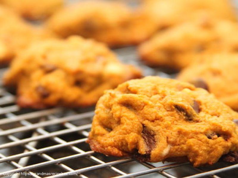 Pumpkin Chip Drop Cookies