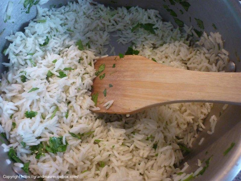 Chipotle Copycat Cilantro Lime Rice